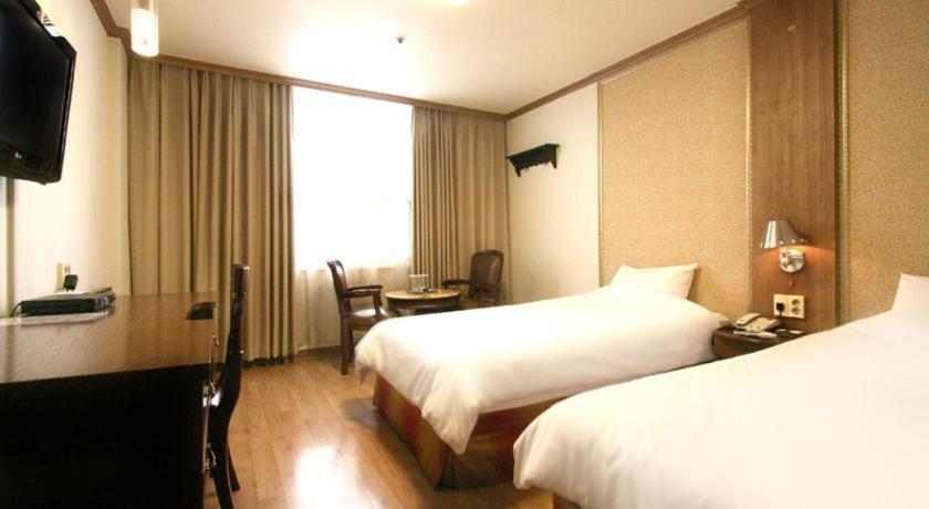 Hotel Olympic Changwon Dış mekan fotoğraf