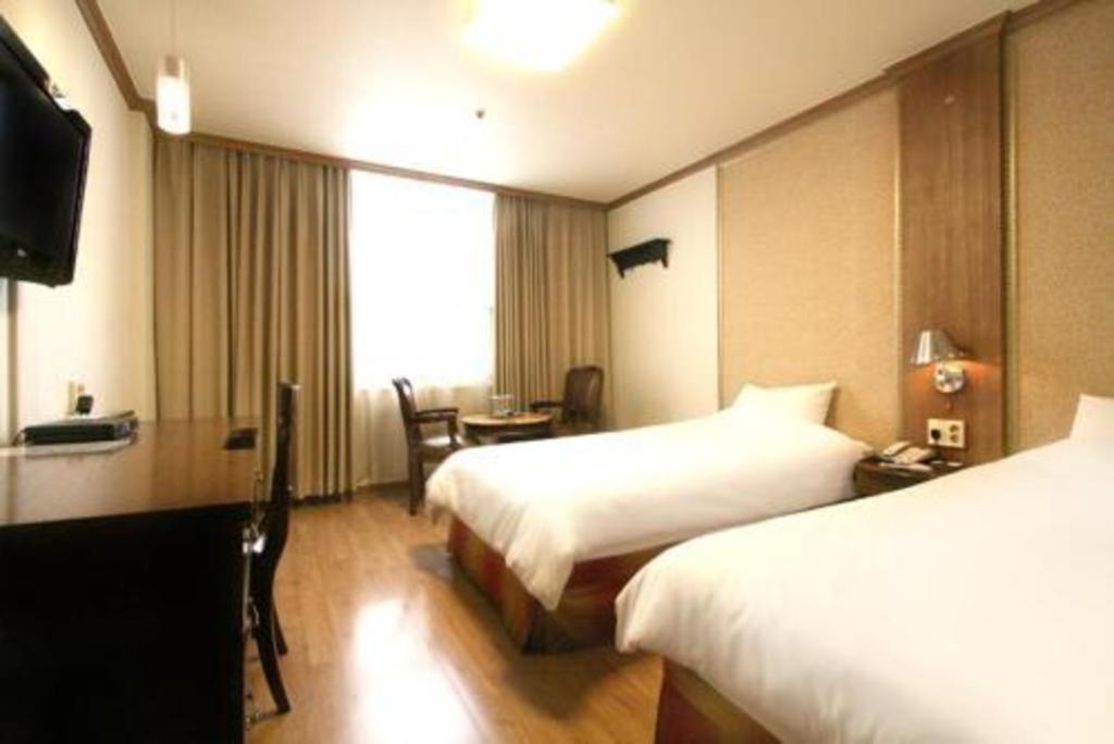 Hotel Olympic Changwon Dış mekan fotoğraf