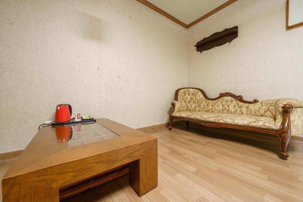 Hotel Olympic Changwon Dış mekan fotoğraf
