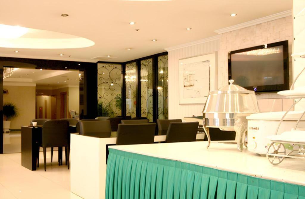 Hotel Olympic Changwon Dış mekan fotoğraf